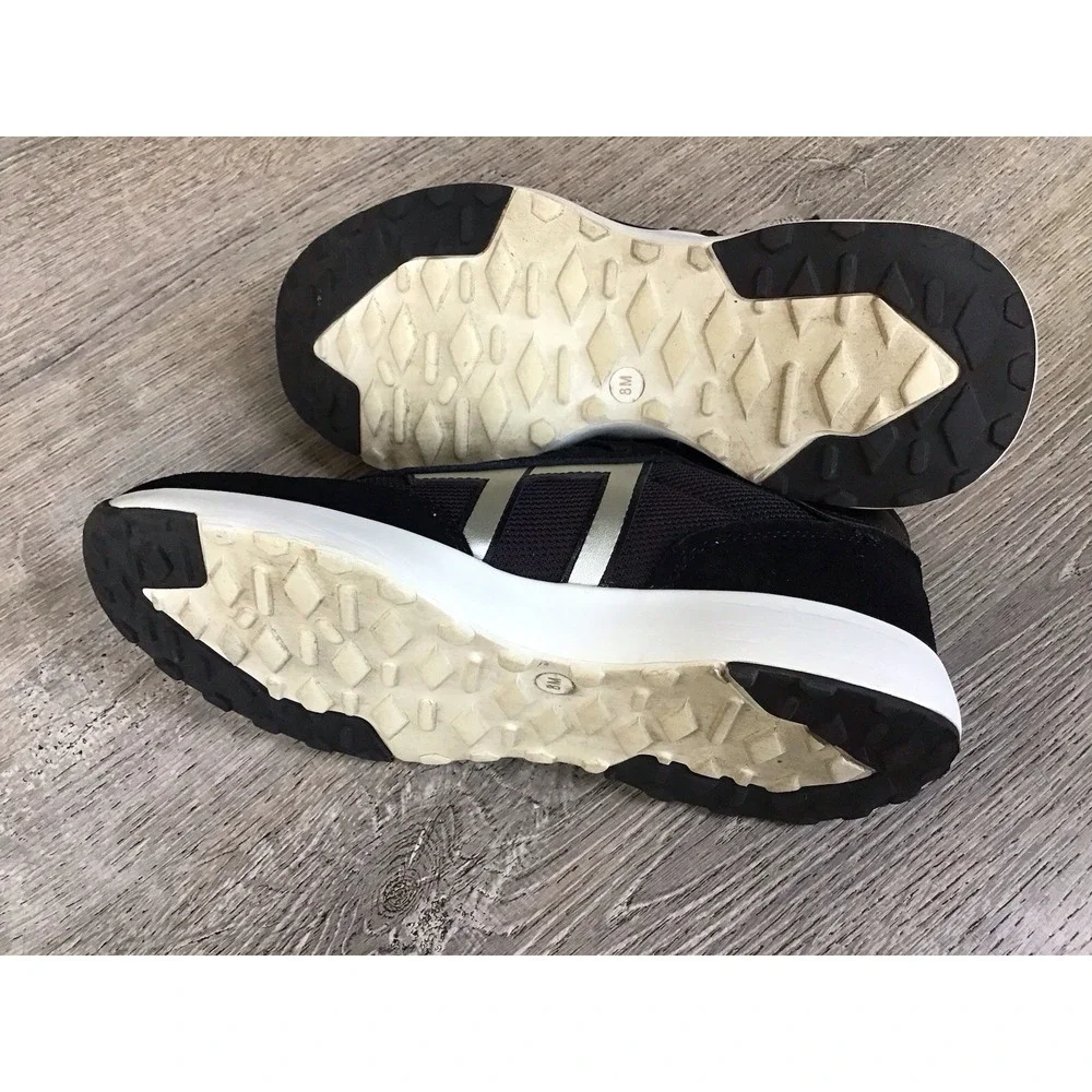 Le Tigre Racer 77 Retro Style Sneakers Black/Silver Women's Size 8.5 Shoes